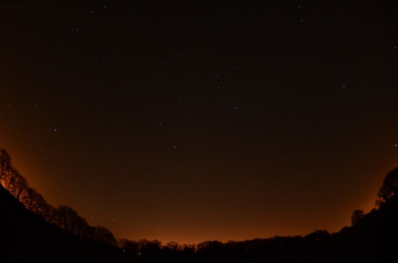 Leo and Mars
Leo and Mars wide field view taken from Deep Sky Camp - 21st January 2012
Link-words: Martian